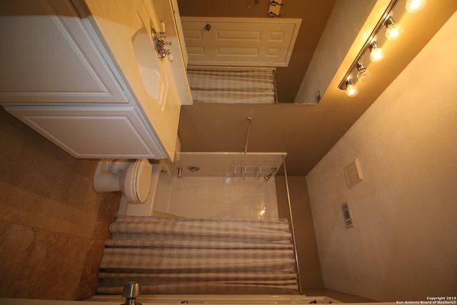 12802 Aqua Valley, Helotes, TX 78023