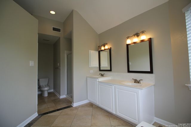 12802 Aqua Valley, Helotes, TX 78023