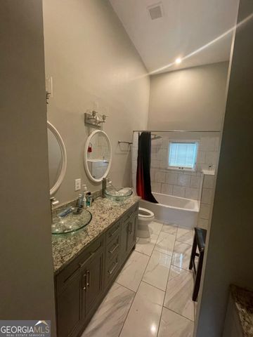 6860 PARKWAY Drive, Lithonia, GA 30058