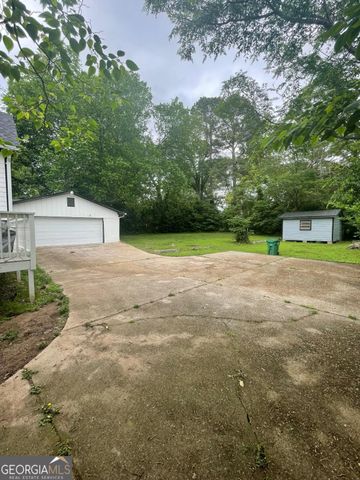 6860 PARKWAY Drive, Lithonia, GA 30058