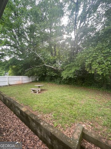 6860 PARKWAY Drive, Lithonia, GA 30058