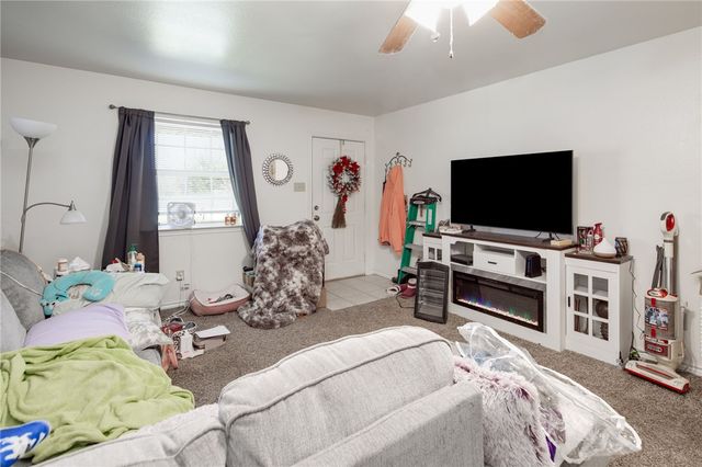 17292-17298 Cedar Rock Ct Court, College Station, TX 77845