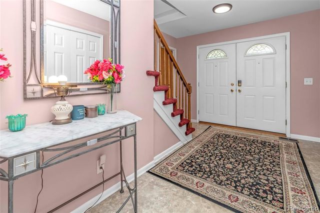3739 Fife Lane, West Bloomfield, MI 48323