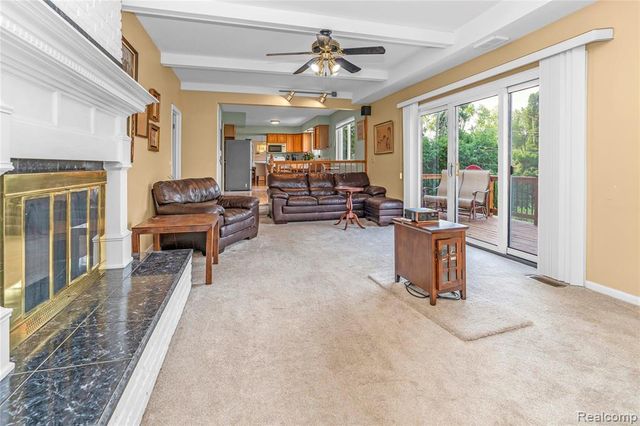 3739 Fife Lane, West Bloomfield, MI 48323