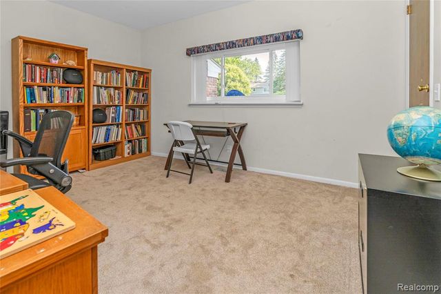 3739 Fife Lane, West Bloomfield, MI 48323