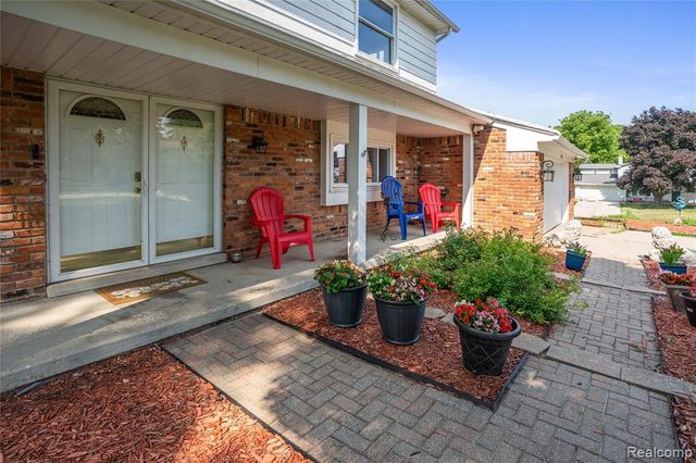3739 Fife Lane, West Bloomfield, MI 48323