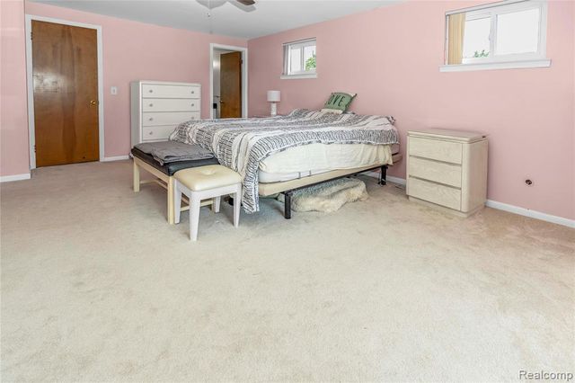 3739 Fife Lane, West Bloomfield, MI 48323