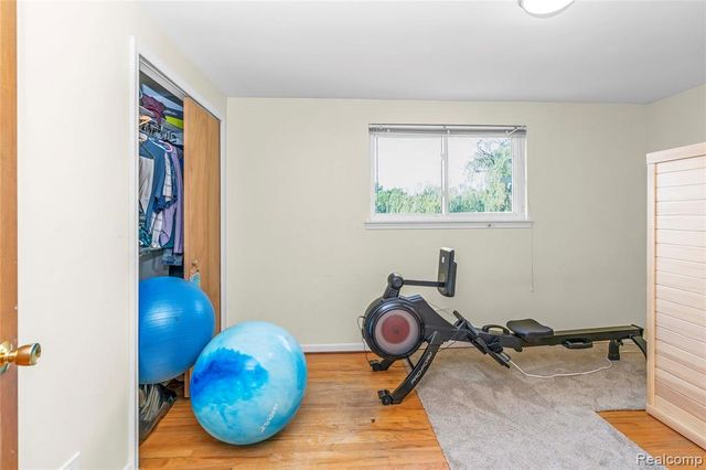 3739 Fife Lane, West Bloomfield, MI 48323