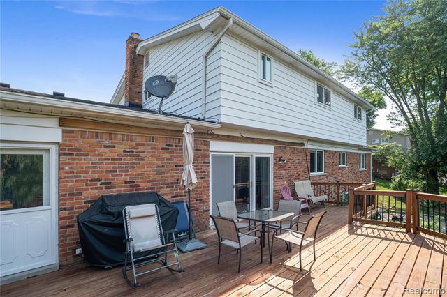 3739 Fife Lane, West Bloomfield, MI 48323
