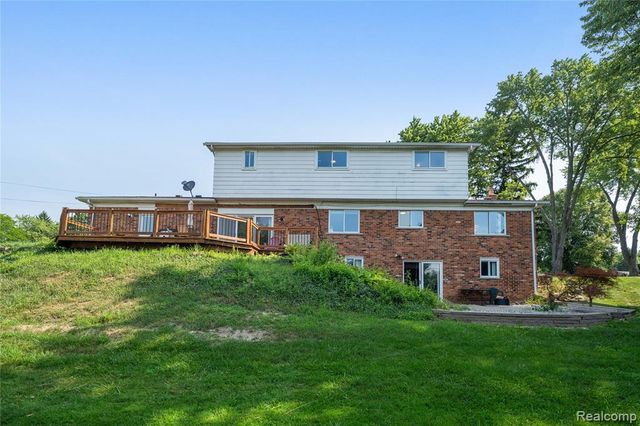 3739 Fife Lane, West Bloomfield, MI 48323