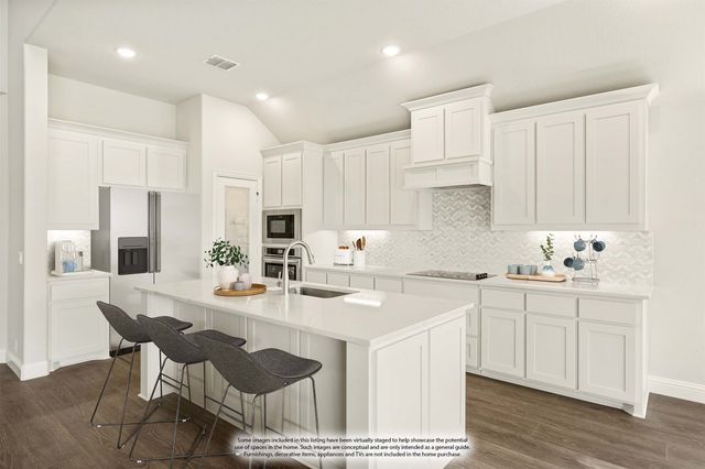 12525 Panther Creek Drive, Godley, TX 76044