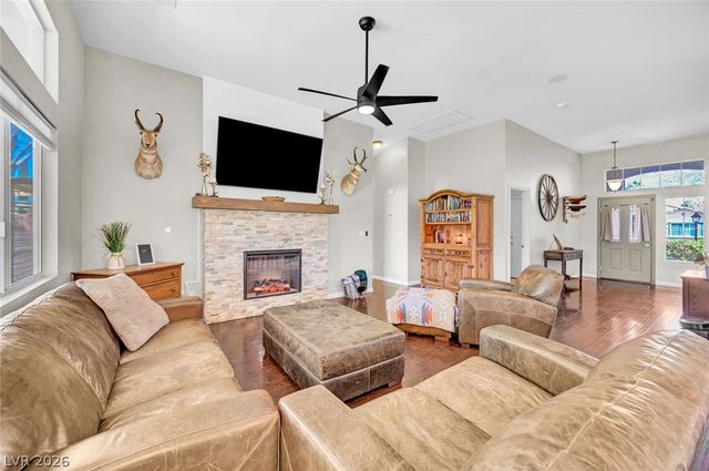 7525 Evening Falls Drive, Las Vegas, NV 89131