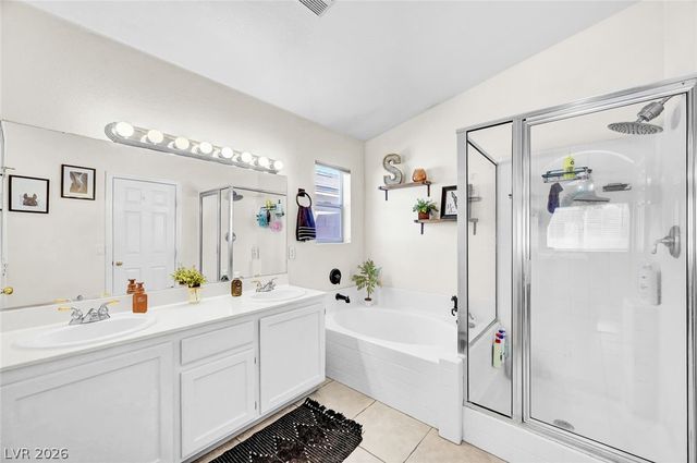 7525 Evening Falls Drive, Las Vegas, NV 89131