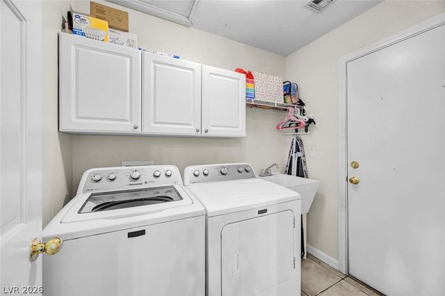 7525 Evening Falls Drive, Las Vegas, NV 89131