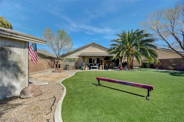 7525 Evening Falls Drive, Las Vegas, NV 89131