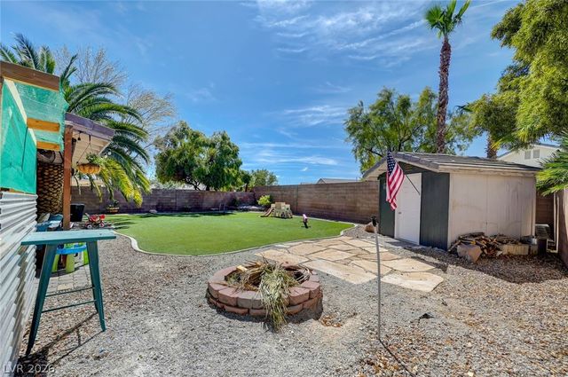 7525 Evening Falls Drive, Las Vegas, NV 89131