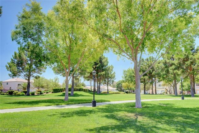 7525 Evening Falls Drive, Las Vegas, NV 89131