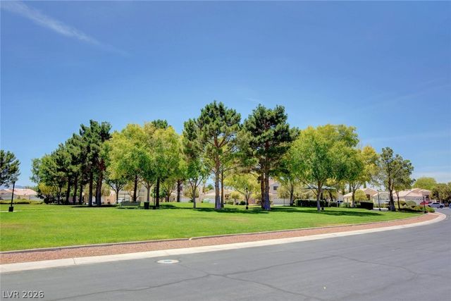 7525 Evening Falls Drive, Las Vegas, NV 89131