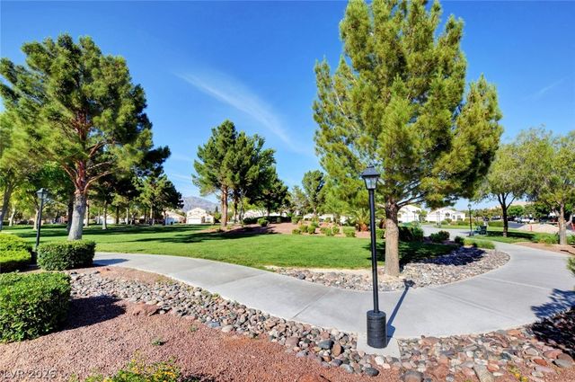 7525 Evening Falls Drive, Las Vegas, NV 89131