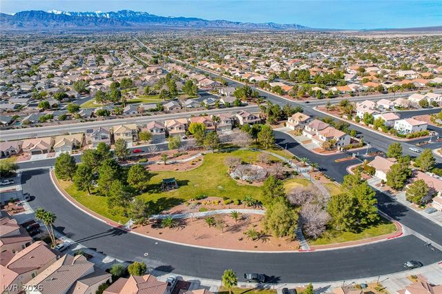 7525 Evening Falls Drive, Las Vegas, NV 89131