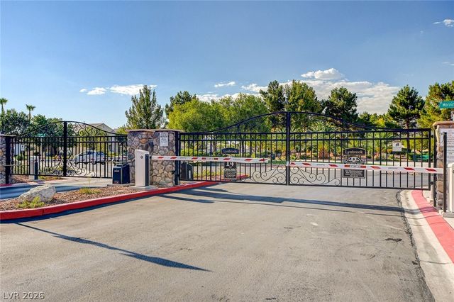 7525 Evening Falls Drive, Las Vegas, NV 89131