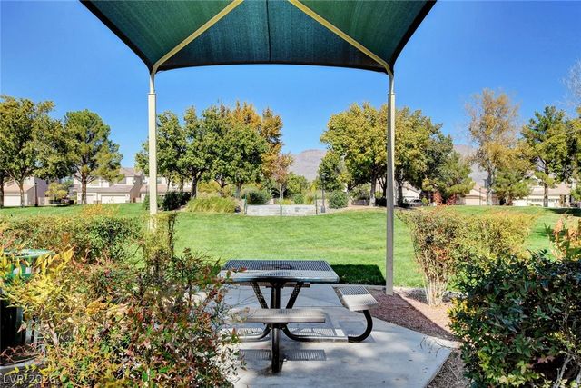 7525 Evening Falls Drive, Las Vegas, NV 89131