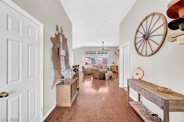 7525 Evening Falls Drive, Las Vegas, NV 89131