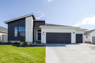 7488 S Menzingers Ave, Meridian, ID 83642