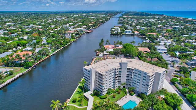1000 Lowry Street 5E, Delray Beach, FL 33483
