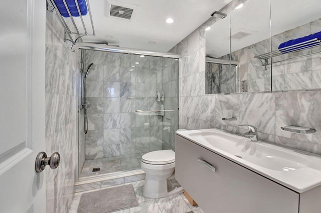 1000 Lowry Street 5E, Delray Beach, FL 33483