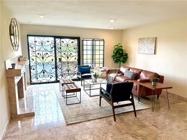 3613 Redwood, West Covina, CA 91792