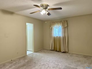 914 NW Woodall Lane NW, Huntsville, AL 35816