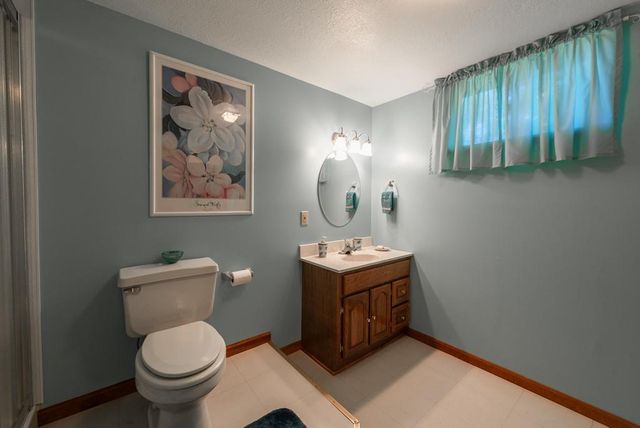 5116 NW Walden Drive, Kansas City, MO 64151