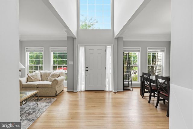 9199 MATTHEW DR, Manassas Park, VA 20111