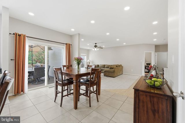 9199 MATTHEW DR, Manassas Park, VA 20111