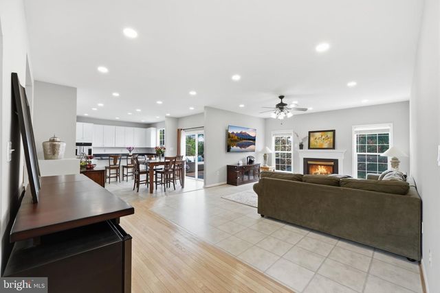 9199 MATTHEW DR, Manassas Park, VA 20111
