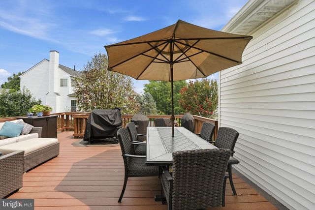 9199 MATTHEW DR, Manassas Park, VA 20111