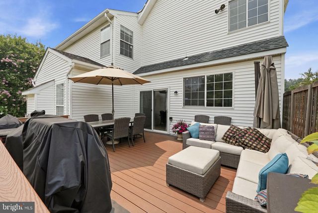9199 MATTHEW DR, Manassas Park, VA 20111