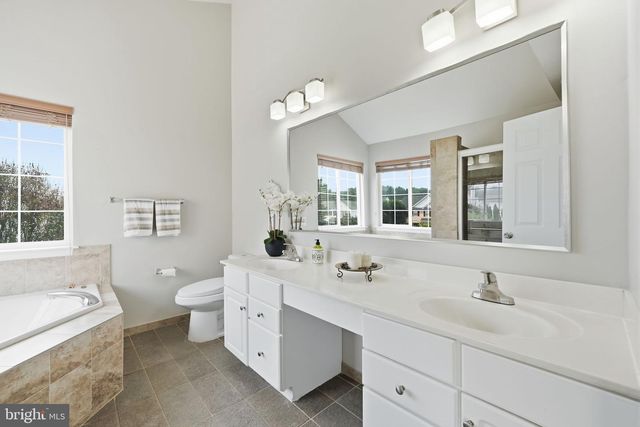 9199 MATTHEW DR, Manassas Park, VA 20111