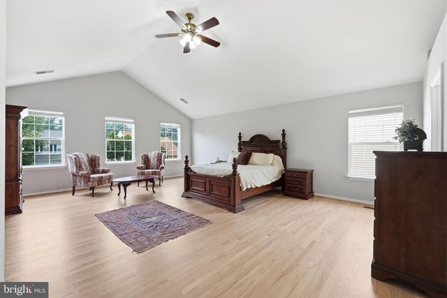 9199 MATTHEW DR, Manassas Park, VA 20111