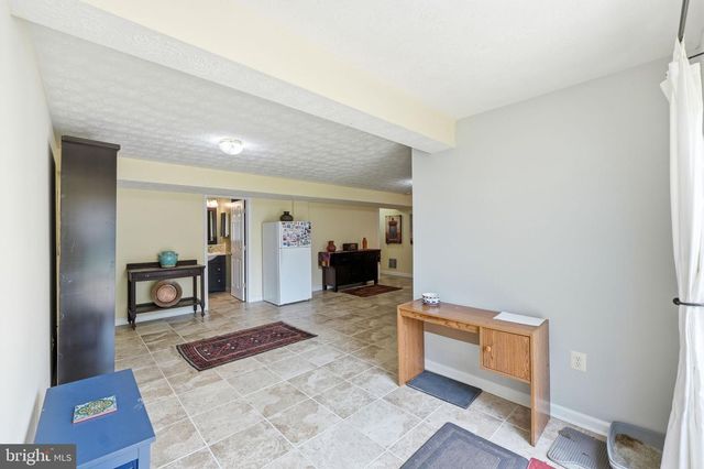 9199 MATTHEW DR, Manassas Park, VA 20111