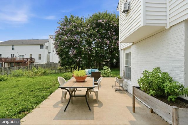 9199 MATTHEW DR, Manassas Park, VA 20111