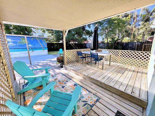 1820 SW 11th Court, Fort Lauderdale, FL 33312