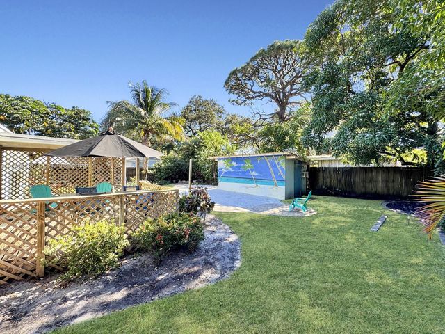 1820 SW 11th Court, Fort Lauderdale, FL 33312