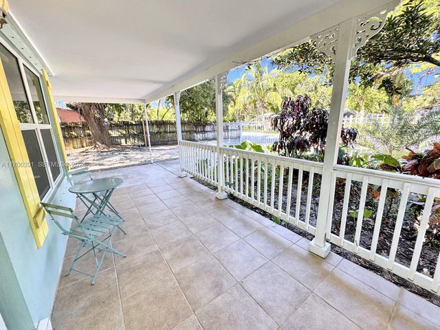 1820 SW 11th Court, Fort Lauderdale, FL 33312