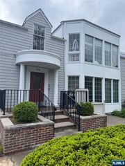 75 Summit Avenue 1st flr., Hackensack, NJ 07601