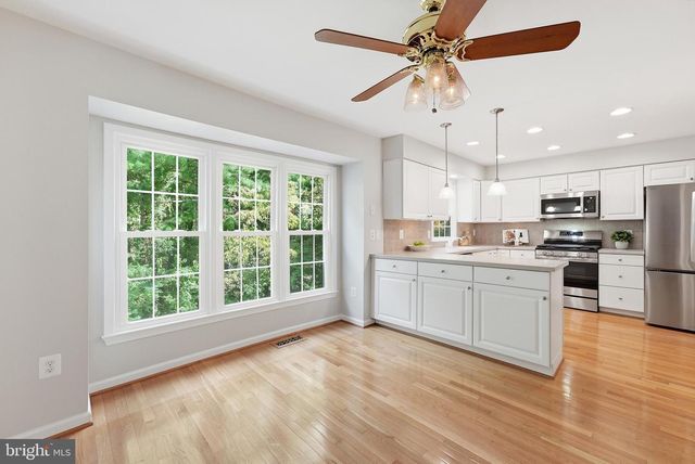7857 HAMPTON VILLAGE PASS, Annandale, VA 22003