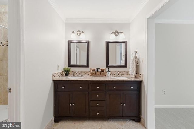 7857 HAMPTON VILLAGE PASS, Annandale, VA 22003