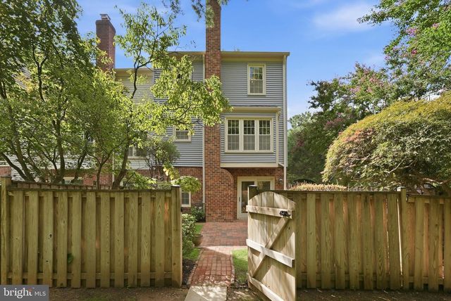 7857 HAMPTON VILLAGE PASS, Annandale, VA 22003