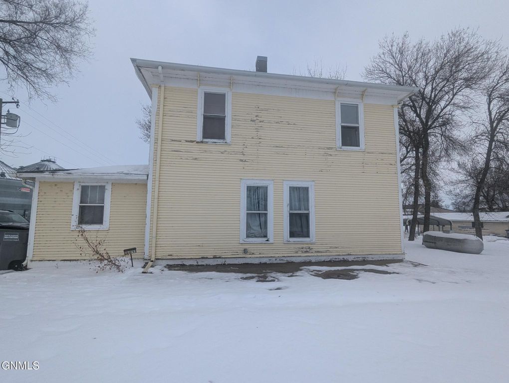 101 Mary Street N, Streeter, ND 58483 photo 3